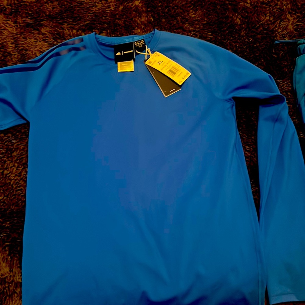 Brand new never worn Ivy Park base layer top and bottom